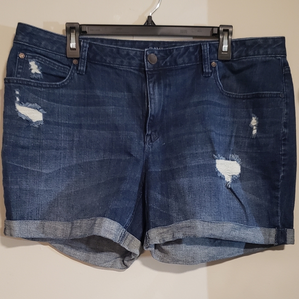A.n.a. dark blue jean shorts. Size 33/16.